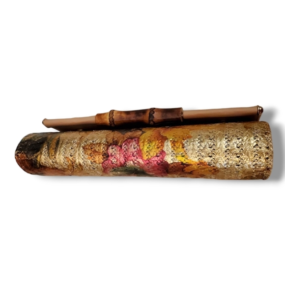Sondra Roberts Tropical Bamboo Jungle Artistic Clutch with Magnetic Closure - Picture 5 of 13